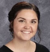 Shaelee Bak – Elementary Librarian